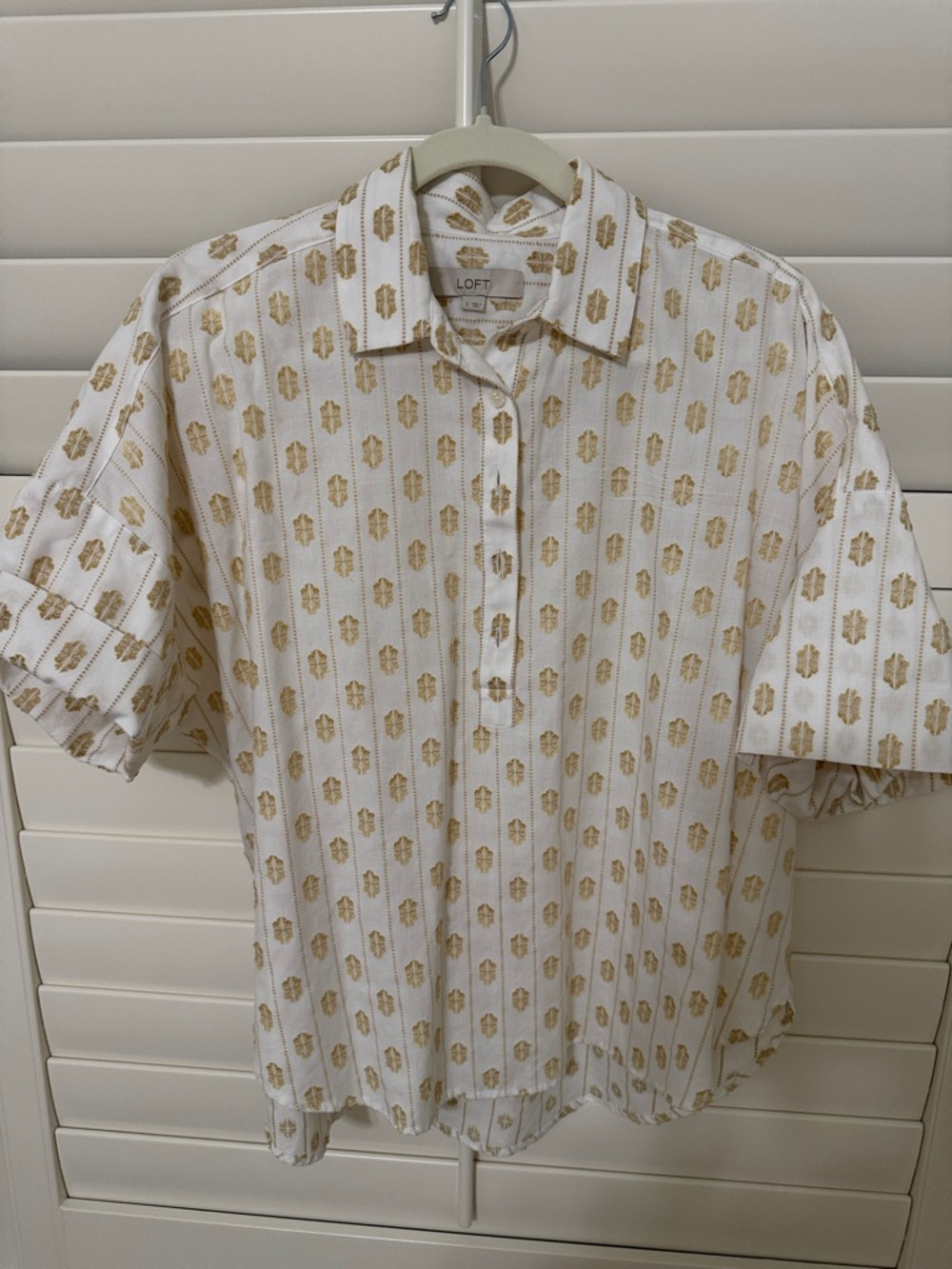 LOFT White Short-Sleeve Button-Down Shirt with Gold Dot Motif